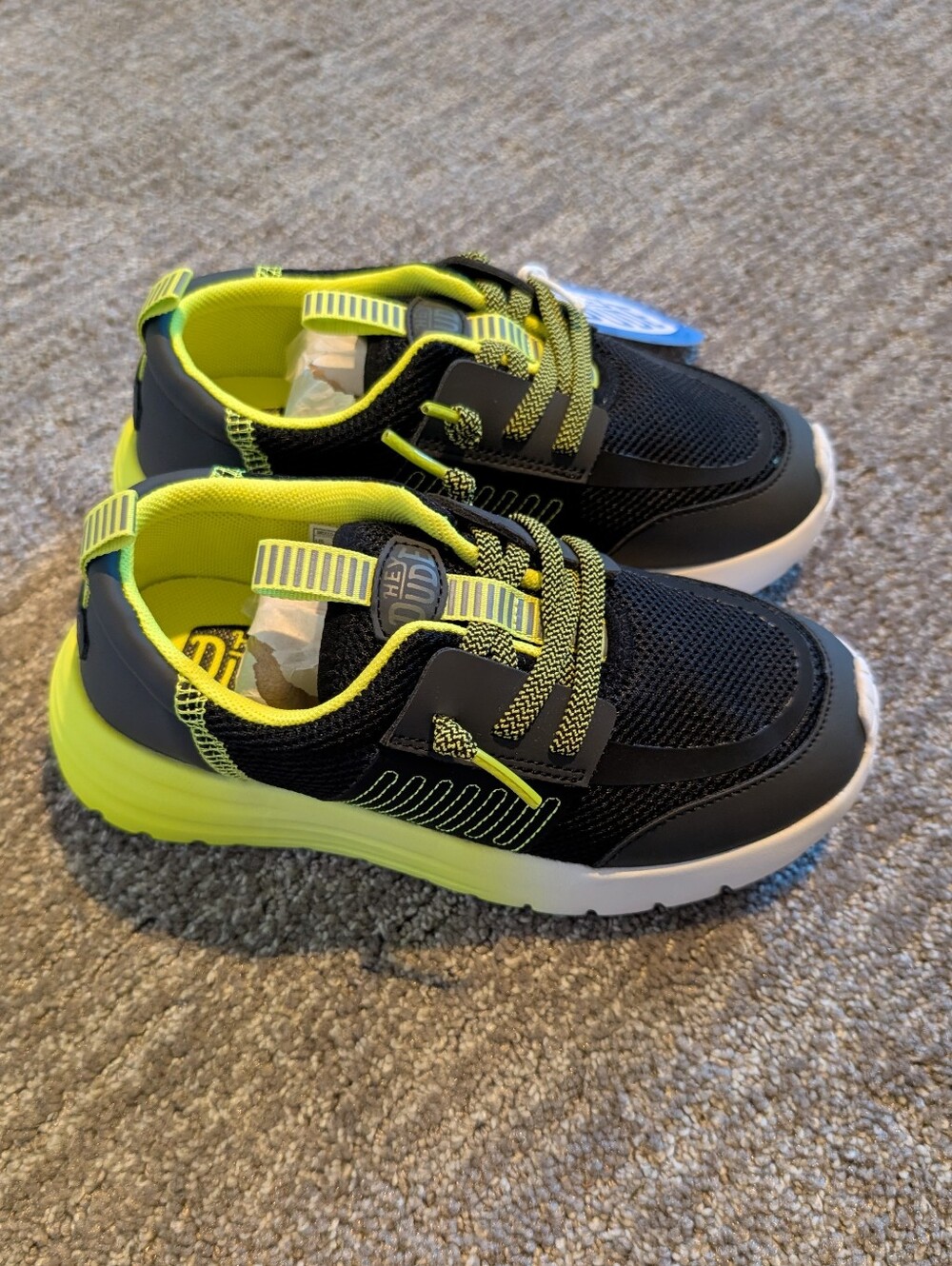 Hey Dude Sirocco Play Black & Lime Punch Neon Green Sneakers - J1 - NWT